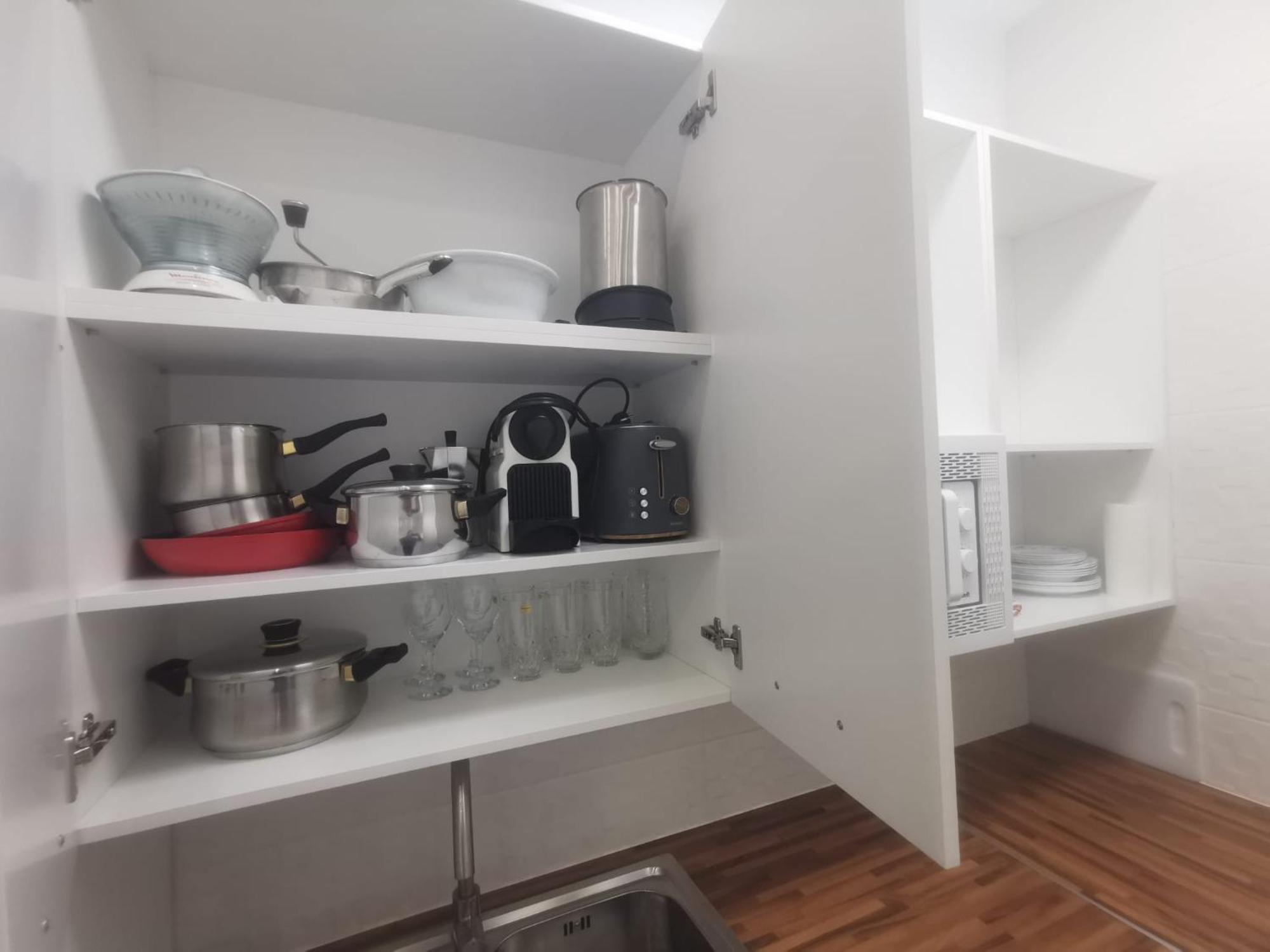 Urbanizacion La Roca, Estudio Torremolinos Bilik gambar