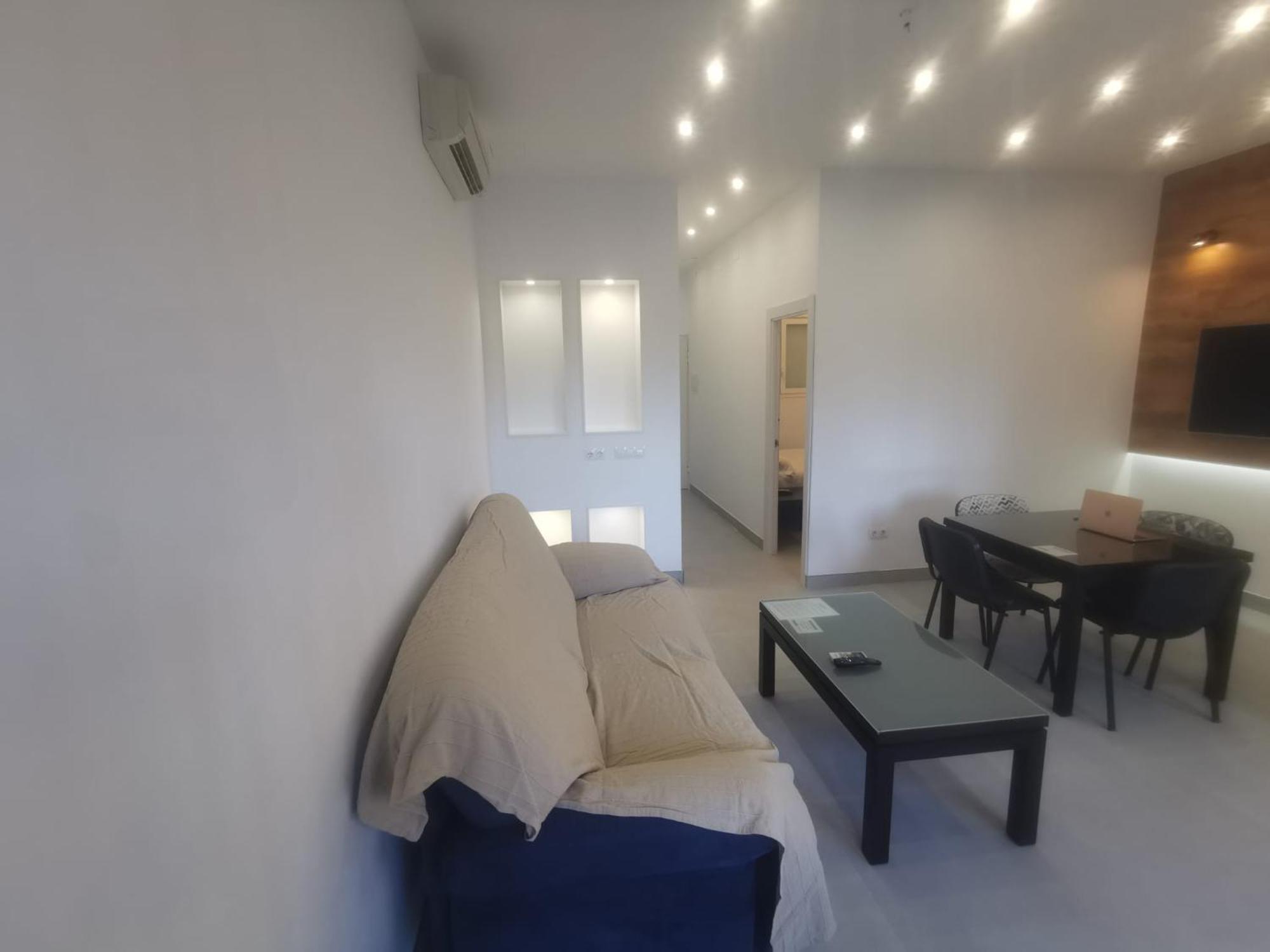 Urbanizacion La Roca, Estudio Torremolinos Bilik gambar