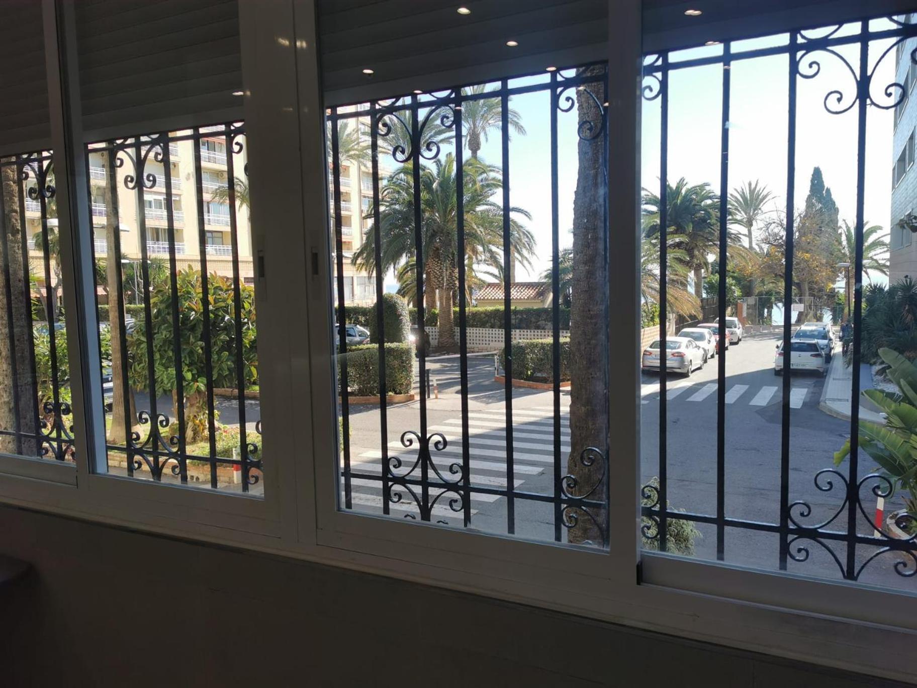 Urbanizacion La Roca, Estudio Torremolinos Bilik gambar